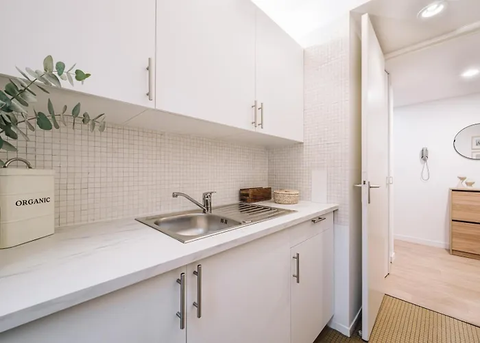 Emir - 1 A Vaugirard Apartmán